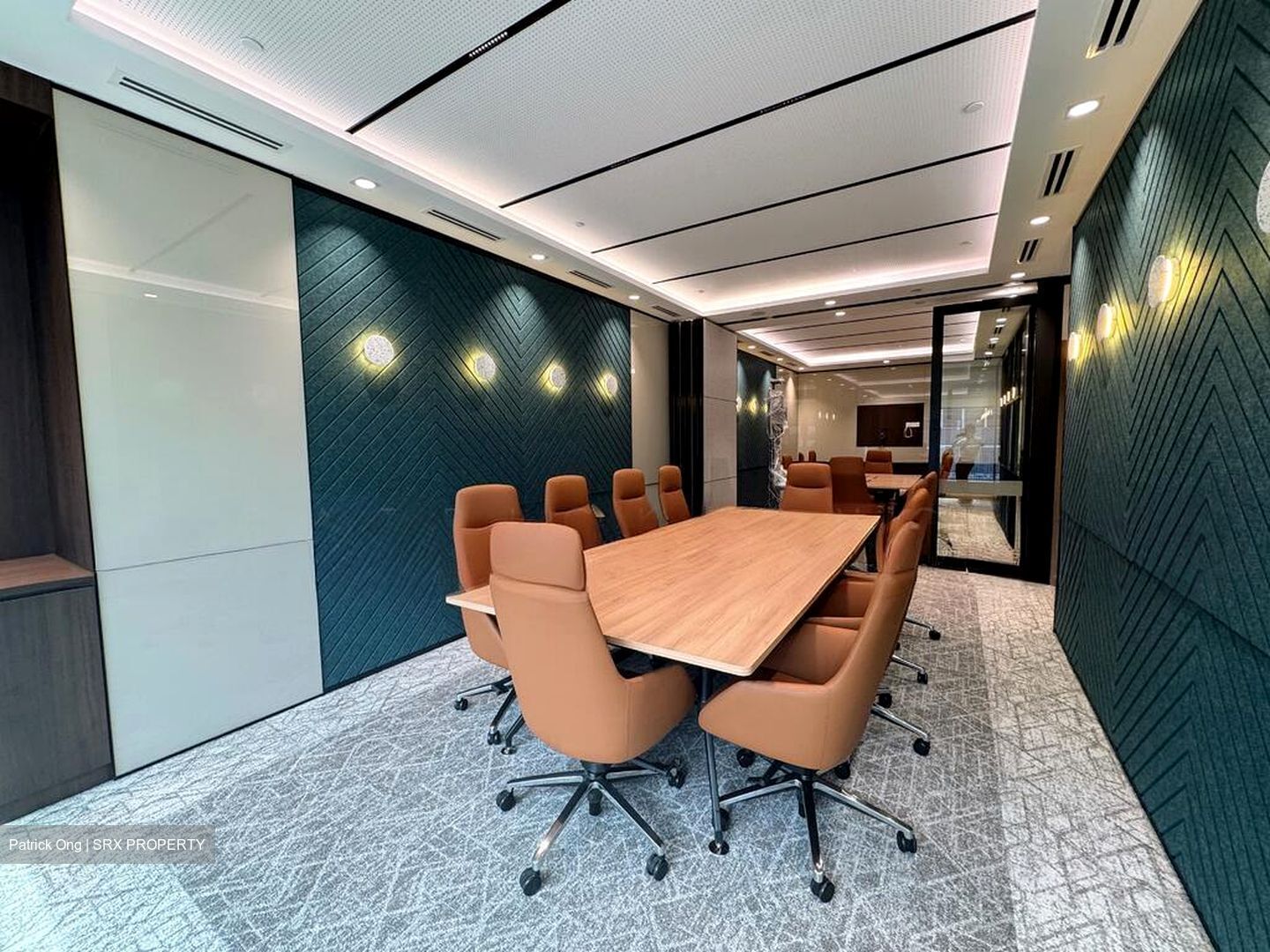 Central Boulevard (D1), Office #522182691